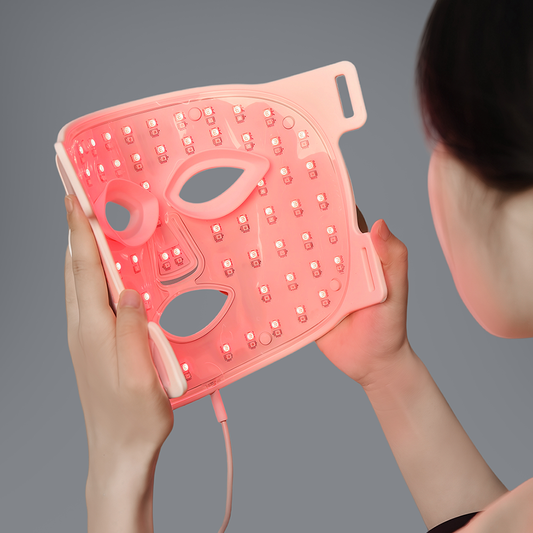 The Science and Benefits of Red Light Therapy Face Masks